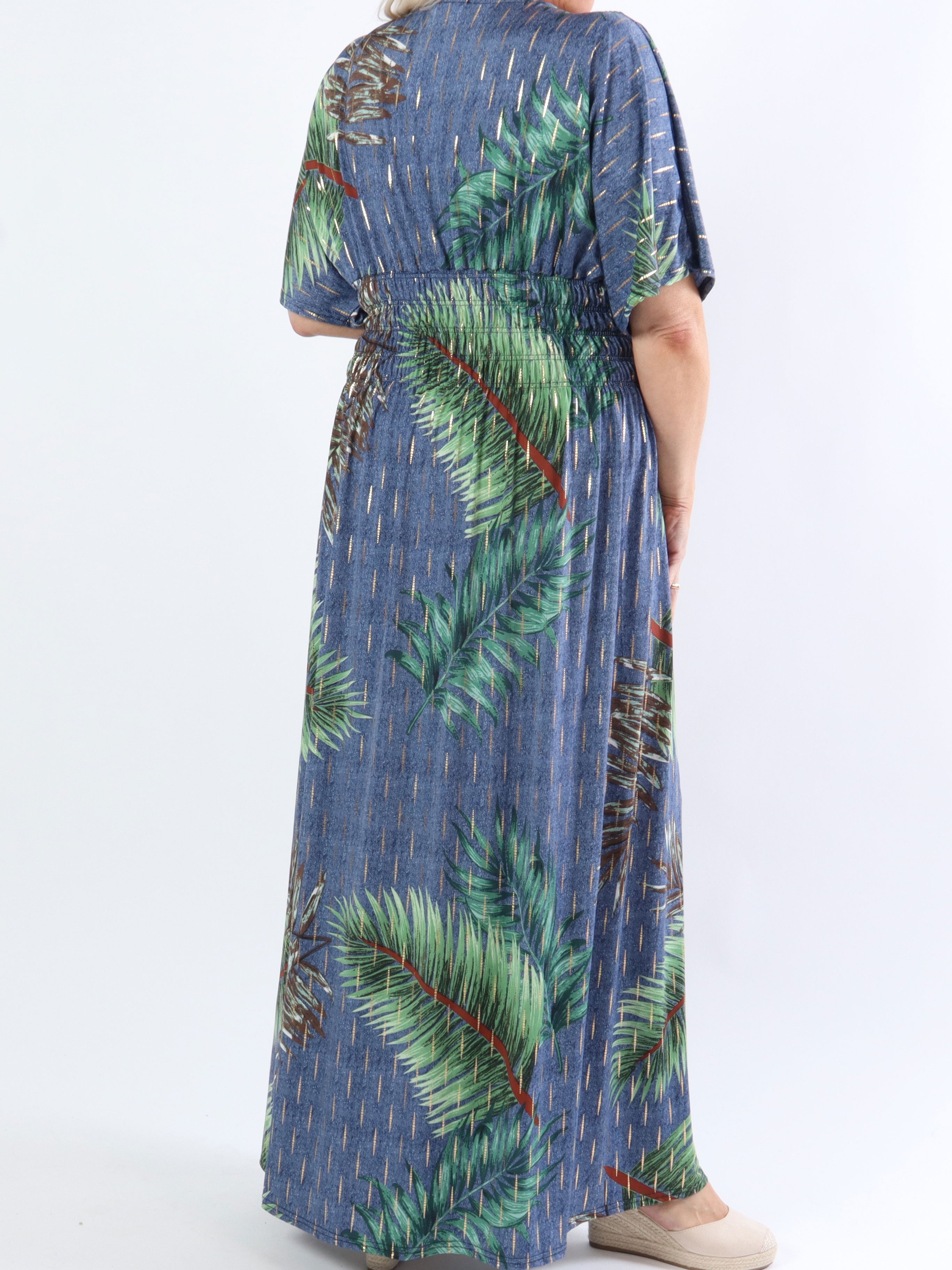 Pams Palm - Lang elastisk plus size kjole i krølfrit stof